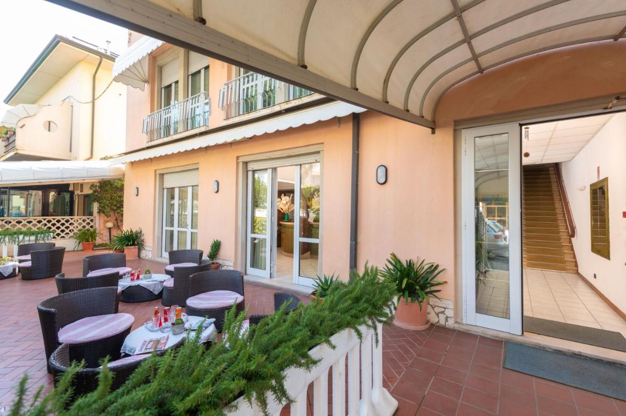 Hotel Sirena Lido di Camaiore