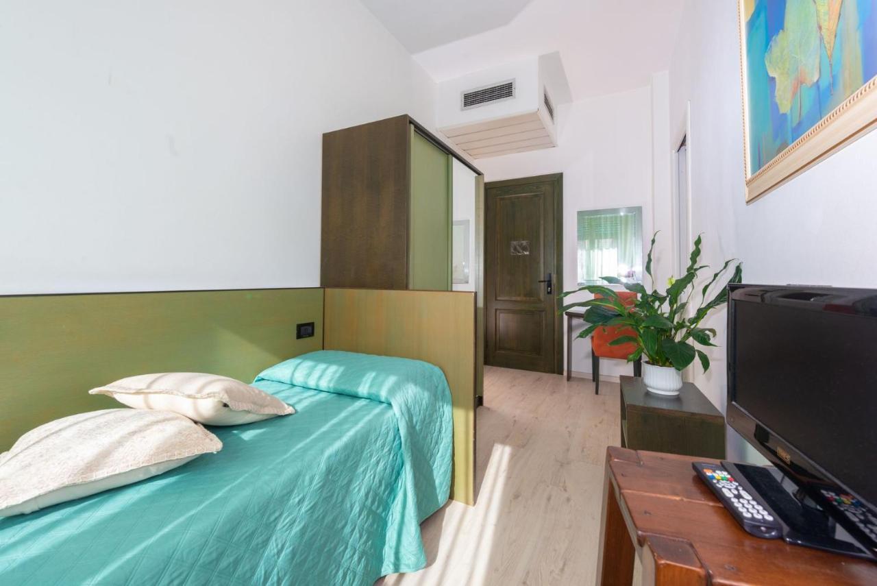 Sirena Hotel