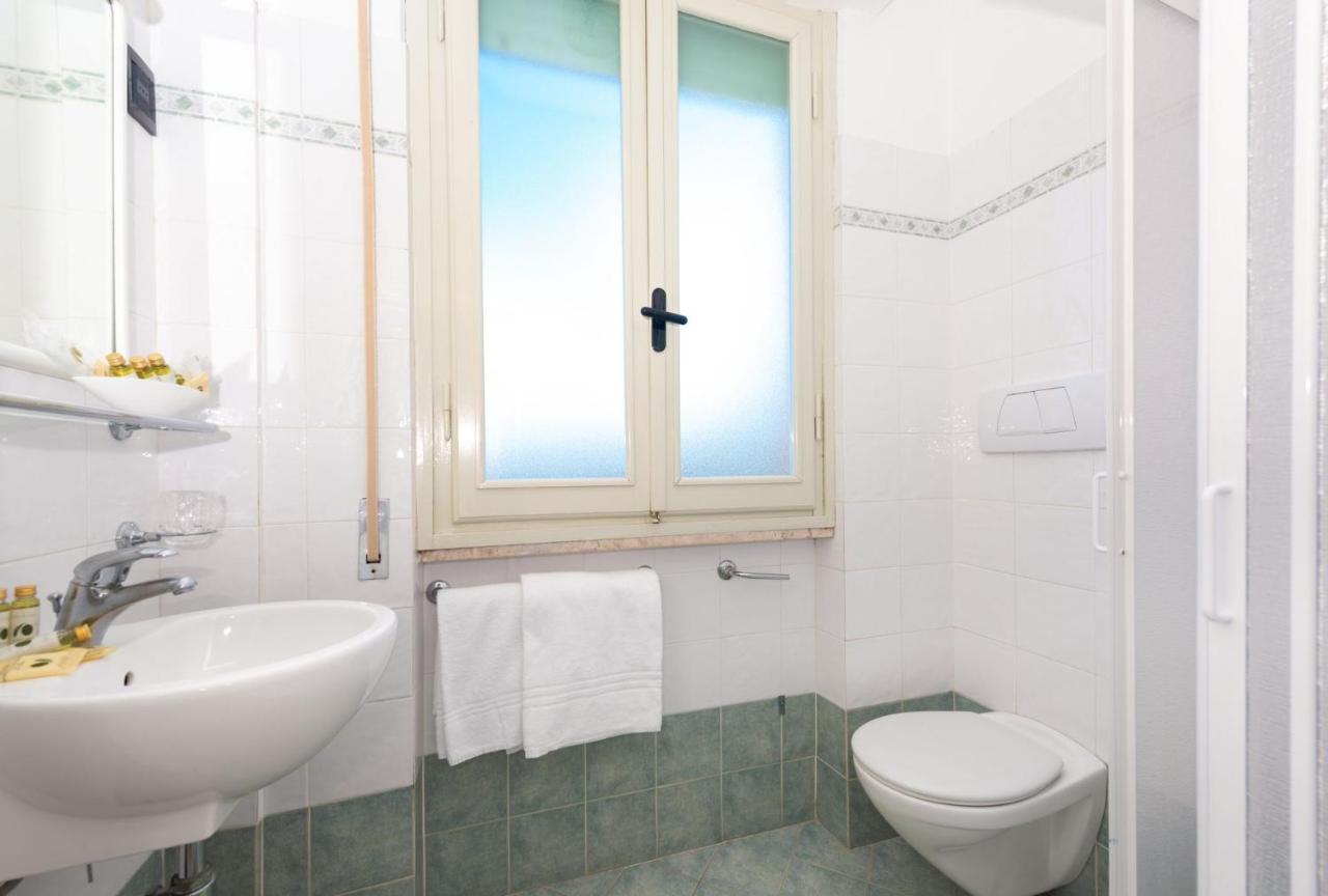 Sirena 3* Lido di Camaiore