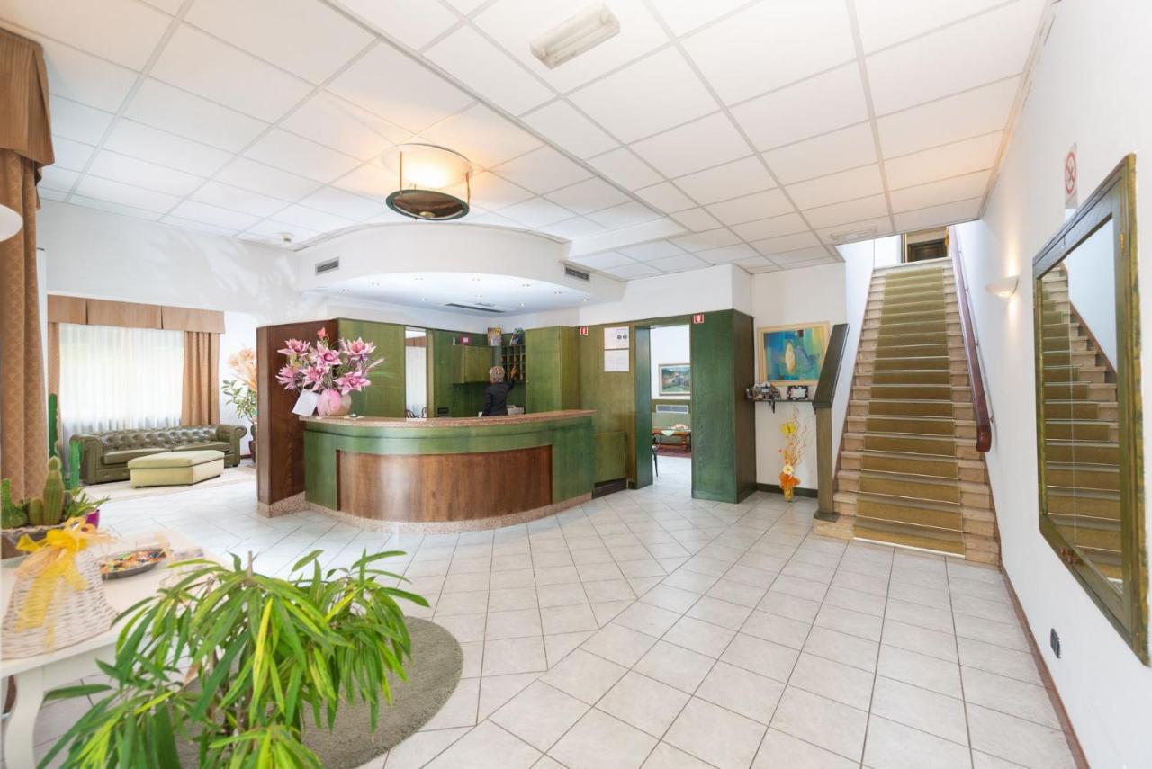 Hotel Sirena 3*